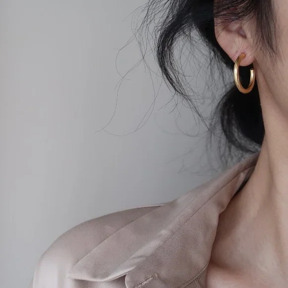 NEW 18K Gold Plated Braided Round C Hoop Earrings